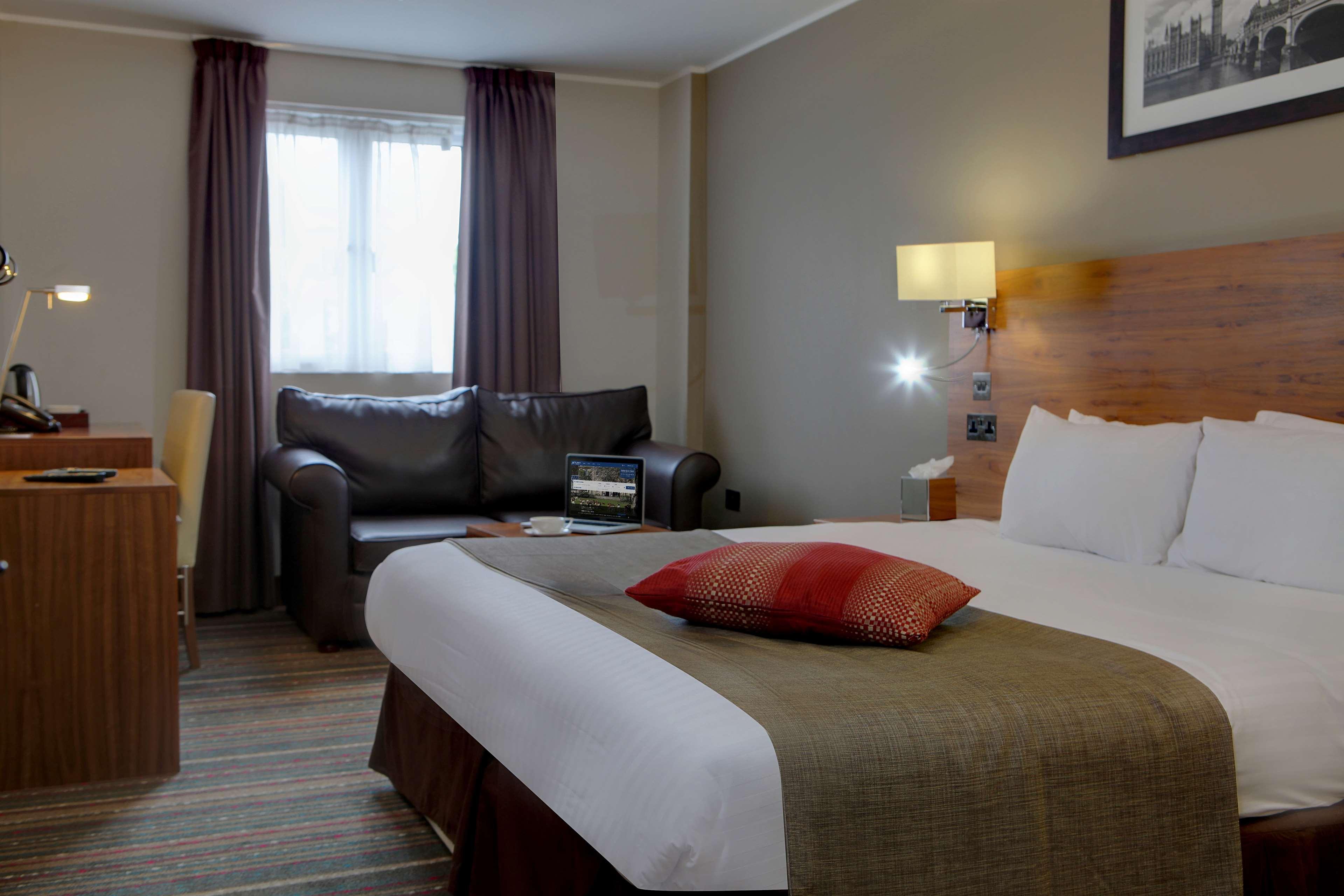 Best Western Palm Hotel Лондон Екстериор снимка