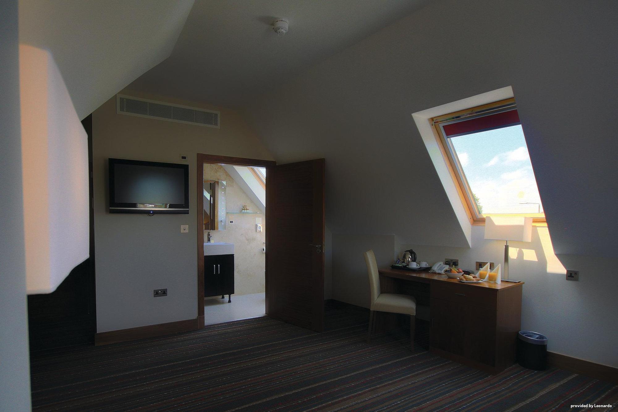 Best Western Palm Hotel Лондон Стая снимка
